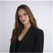 Soy profesora bilingüe inglés-español, formada en colegio británico. Ofrezco clases a niños y adolescentes.