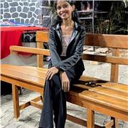 English teacher who teaches children from age 5 to 13 years old