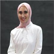 I am a bilingual freelance writer, university application essay editor, and curriculum vitae advisor currently pursuing my MPhil at the University of Cambridge. Among the key points that my lessons will focus on are the basics of technical and creative wr