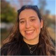 Soy estudiante del grado en Biotecnología por la Universidad de Granada con una profunda pasión por la biología y un entusiasmo contagioso por explorar los misterios de la vida. Desde la estructura del ADN hasta los ecosistemas complejos, me fascina cómo 