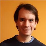 Licenciado en ingeniería que da clases de matemáticas, física, química e inglés nivel Eso y Bachillerato