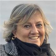 Ex professoressa offre ripetizioni nelle materie umanistiche e aiuto compiti per elementari e medie