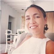 Ex alumna de la Univerdidad de Medicina y Odontología. Graduada en Higiene Bucodental.