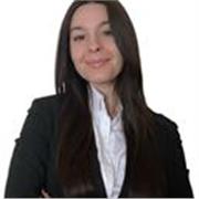Tutor laureata in Scienze giuridiche per studio efficace e risultati concreti