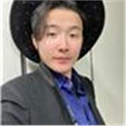 I am a native ENG/KOR speaker who is willing to teach whatever the students want to learn about both languages, like grammar, vocabulary, conversation, pronunciation, and so on.