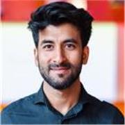 CELTA-certified English teacher teaching teenagers and adults online and in person, with classroom experience in the UK and Canada