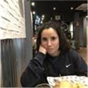 Graduada en Filología Hispánica y Filología Inglesa. Clases económicas