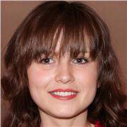 Muttersprachliche Lehrerin bietet Französisch- Privatunterricht mit auf allen Niveaus an. Online oder vor Ort