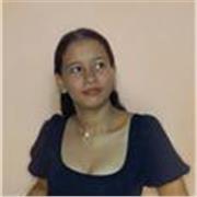 Profesor de Estudiantes de primaria y Secundaria enseñando Química y biología