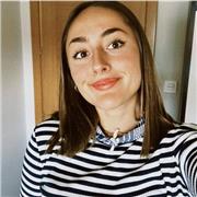 Doy clases particulares de refuerzo a niños y niñas de primaria. Me centro en euskera y matemáticas