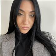 Maturità classica, laurea triennale in lettere seguita da una laurea magistrale in lettere classiche e moderne