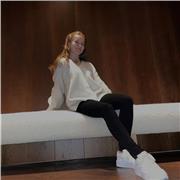 Profesora de español para extranjeros jóvenes de forma online