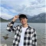 Ingenierio químico con experiencia en tutorías en química e inglés