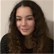 studentessa al 5^ anno di liceo economico-sociale da ripetizioni di inglese a studenti di elementari, medie e superiori