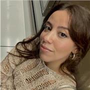 Graduada en física por la Universidad de Granada.