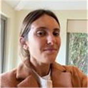 Manejo de español nativo. Excelente profesora para chicos de todas las edades!