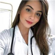 Docente de Anatomía brinda clases y apoyo a estudiantes