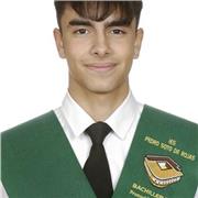 Soy un apasionado de enseñar, con experiencia enseñando de forma clara y cercana.