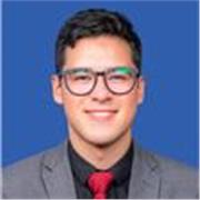 Profesor de español enseña a todo tipo de personas sin límite de edades