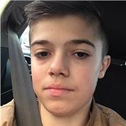 Cours de soutien scolaire pour des enfants à l’école ou au collège