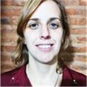 Soy profesora de matemática, matemática aplicada, historia de la matemática y preparación de exámenes internacionales