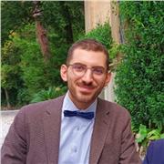 Laureato in Scienze Naturali e Ambientali, laureando in Biotecnologie Vegetali e Microbiche