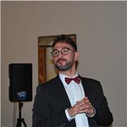 Anche ONLINE. Laureato in Storia e filosofia, do anche ripetizioni di italiano, geografia e storia dell'arte