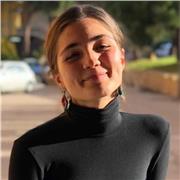 Laureata in lettere storiche a Cagliari offre aiuto in materie umanistiche e lingua base