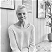 Experienced English tutor for adults and children online. Certified CELTA educator with top-rated student fee