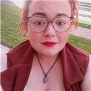 Educadora social con ganas de ayudar a los estudiantes a formarse