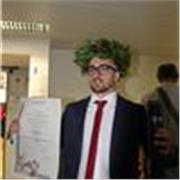 Laureato magistrale in relazioni internazionali, ho solide basi in storia ed italiano. Posso insegnare ad ogni tipo di alunno