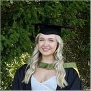 As a First-Class Biomedical Science graduate with straight A*s at GCSE and A-Level, I help students of all ages with their biology
