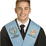 Profesor de fútbol apto para todas las edades y niveles