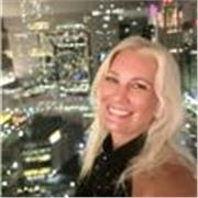 Profesor inglés para niños de nivel escolar