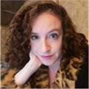 I give private lessons tailored to your level and learning needs.