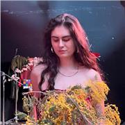 Desde siempre me ha apasionado el arte. Puedo ofrecer clases de varias asignaturas.