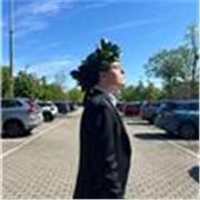 Ecco un annuncio di 130 caratteri:

Ripetizioni di matematica, fisica, scienze, inglese, latino e umanistiche. Test IELTS e TOLC