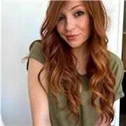 Laureata impartisce lezioni private