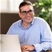 Profesor especializado en dotar de técnicas de estudio a alumnos de primaria, apoyándolos para que saquen lo mejor de ellos mismos