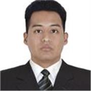 Profesor de Fisica imparte clases para alumnos