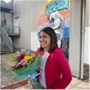 Studentessa in economia con diploma in liceo linguistico. Esperienza in babysitter di 2 anni. Disponibilità Roma/castelli e online