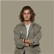 Offro lezioni di inglese online interattive e flessibili.