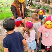 Une aide aux devoirs douce et adaptée pour aider votre enfant à aimer apprendre dès le primaire