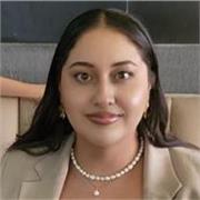 Psicóloga especializada en psicooncología (con diplomado y maestría), con formación complementaria en TEA Clinical Care