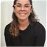 MEDICA, RESPONSABLE Y ORANIZADA. Con altos conocimientos en el area de Biologia y Quimica. Tambien Lengua nivel superior y Matematica. Idioma Nativo ESPAÑOL