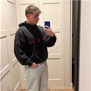 Profesor apto para clases de primaria de cualquier materia en especial inglés y lengua castellana.