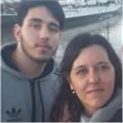 Profesora con más de 20 años de experiencia en brindar apoyo a tus necesidades 