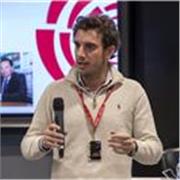 Profesional con solida experiencia en estrategia digital aplicada al deporte, trabajando en LALIGA.