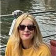As an educator with 13 years experience and TEFL/TESOL qualified, working  at Hello!Exmouth. Lessons aimed at beg/int/adv.