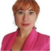 Coach y formadora con más de 15 años de experiencia ofrece clases de inteligencia emocional y liderazgo para jóvenes y adultos.